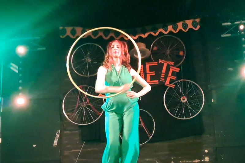 Vela Velasca auf der Bühne